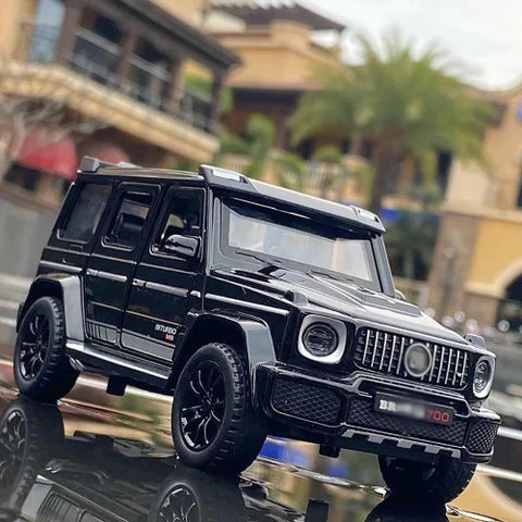 1:32 Die-Cast Brabus Mercedes-Benz Toy Car – Premium Metal Pull Back Model